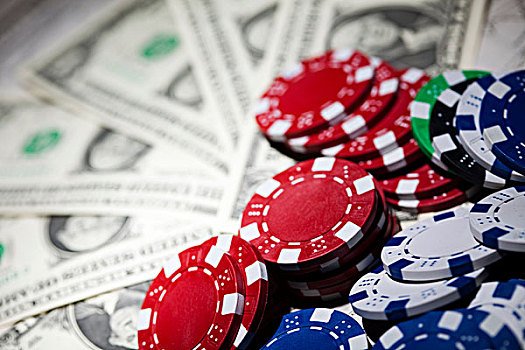 775 bet app